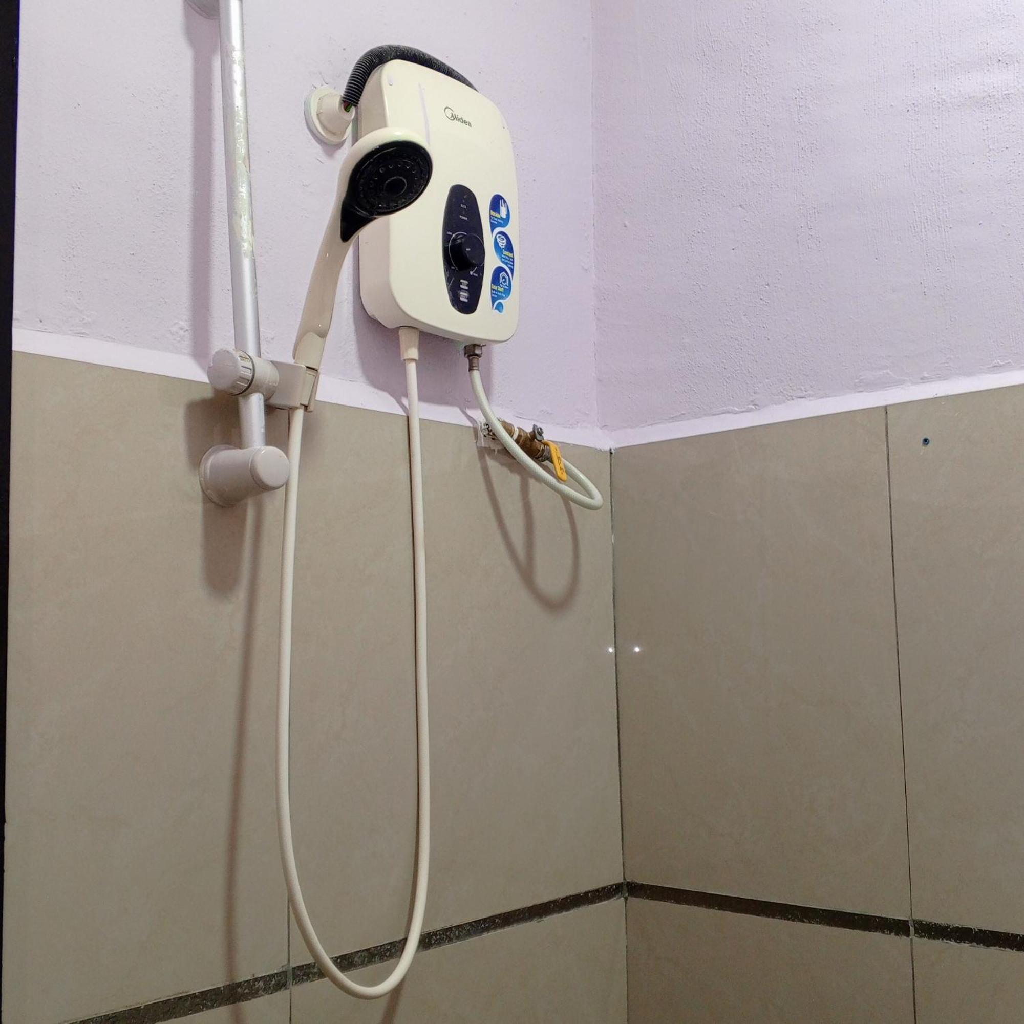 Sukau Tomanggong View Bed & Breakfast Rum bild